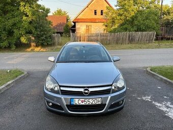 Opel Astra Combi