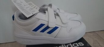 Detské topánky Adidas, veľkosť 31. nové