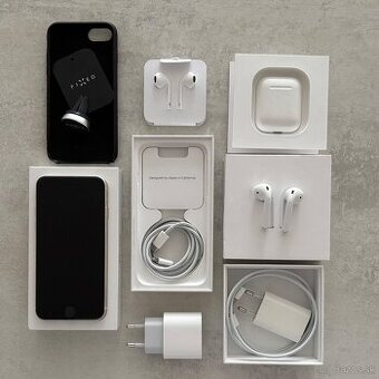 Apple iPhone SE 2022 64GB + príslušenstvo