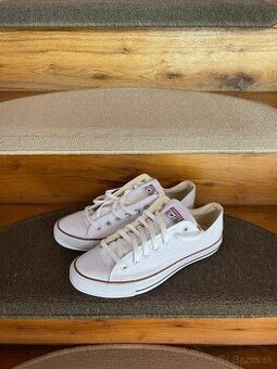 Converse All Star - biele - veľkosť 44