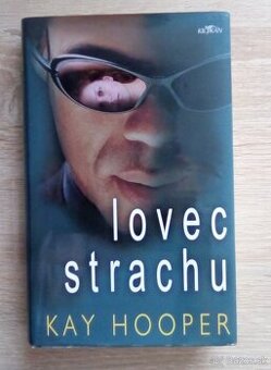 LOVEC STRACHU Kay Hooper