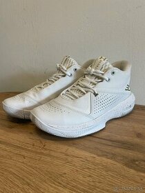 Under Armour športové tenisky