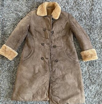 Predám teplý dámsky kabát