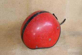 Stará detská helma - motocykel
