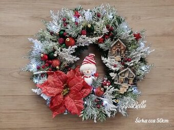 Vianočný červený veniec na dvere