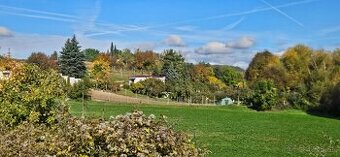 Rekreačný domček (chatka) s veľkým pozemkom - 1