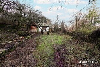 ABSOLUTE REAL / ZÁHRADA 364 m2, BA-DÚBRAVKA, VODA, ELEKTRINA
