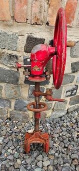 Scharfen Matador zatvárač na konzervy