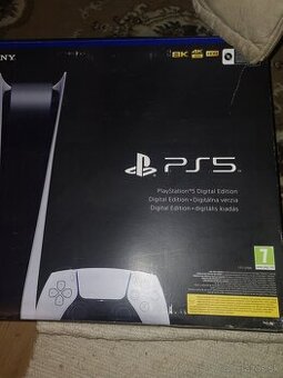 Playstation 5, 825GB