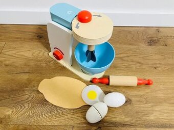 Detsky drevený mixer