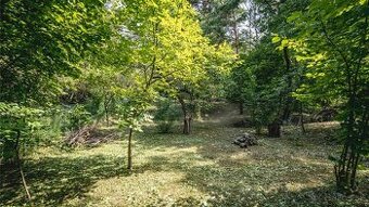 Rekreačná záhrada (1400 m2) v Košiciach – na Šípkovej ul.