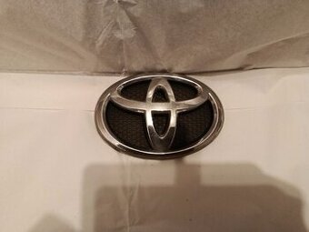 predny znak toyota 15x10,5 7531100030 40€