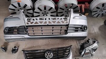 Predny naraznik touran cross