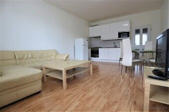 ŽIADNA PROVÍZIA REALITKE / 3i. BYT 75m2 V NADSTAVBE / BA I.