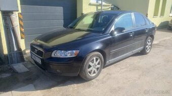 Volvo S40