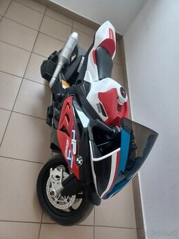 Elektrická motorka BMW