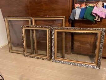 Starožitné drevené rámy