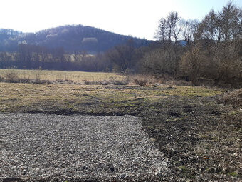 Predám / prenajmem pozemok v Drnave pri potoku