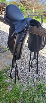 Drezúrne sedlo Sorrano