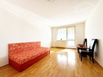 Garzónka s nízkymi nákladmi , L.Svobodu, Skalica