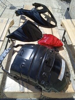 Diely na Suzuki vzr 1800