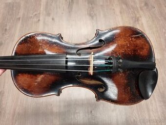 Staré husle 4/4