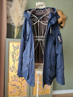 Prechodná bunda Reserved