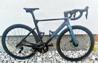 Carbonový Cestný Bicykel UCI