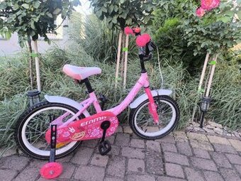 Pekný dievčenský bicykel Kellys 16 s kolieskami