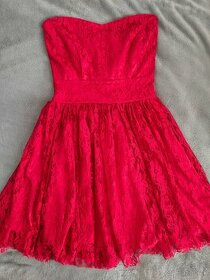 Červené spoločenské šaty - 1