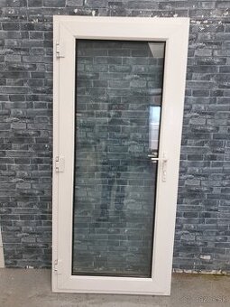 Plastove dvere č. 395.  90x199cm Ľ