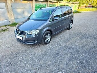 Volkswagen Touran 1.9 TDI 7-Miestne