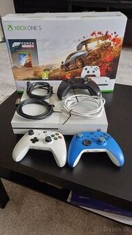 Predám Xbox One S - 1TB