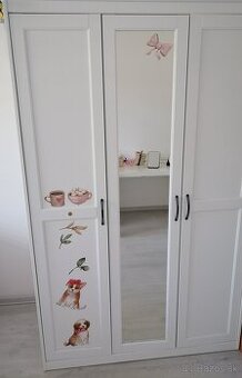 Ikea skriňa