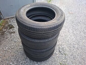 Bridgestone 195/65 r15 letné