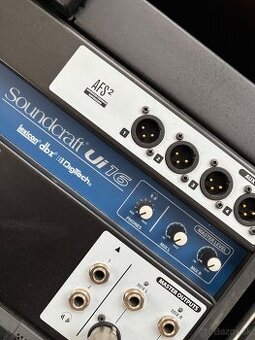 Soundcraft Ui16