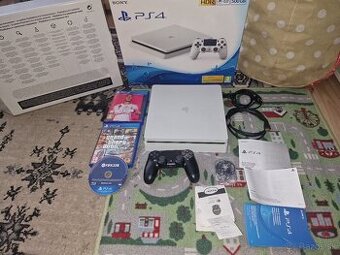 Playstation 4 slim White