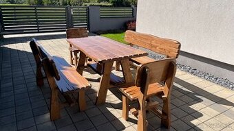 Predám záhradné sedenie z masívneho dreva