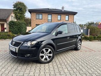 Volkswagen Touran Facelift Cross 1.9tdi