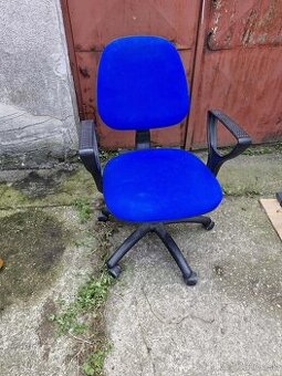 Kancelárska stolička