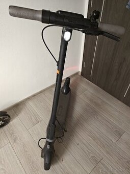 Ninebot Kickscooter E2