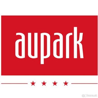 Práca vo vianočnom stánku