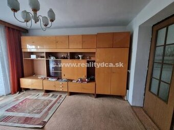 Predáme 2-izbový byt v Dubnici nad Váhom - Pionierska ulica