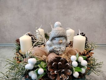 Adventný veniec s vtáčikom - 1