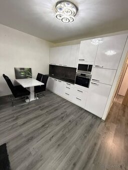 Prenajom novostavba colorhaus