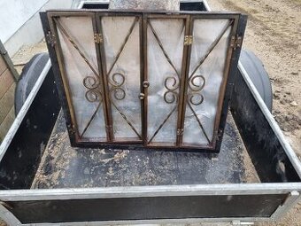 Predam dvierka kovove.