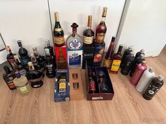 Predám rôzny alkohol: Tatratea, Metaxa, Martell, Hennessy..