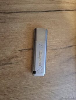 Šifrovateľný USB kľúč Kingston 32GB