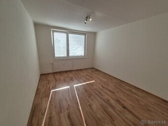 Na predaj alebo prenájom, garzónka v KN, VII sídl.