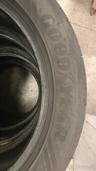 Letní sada Goodyear 245/45/18 2x7mm 2x6mm
